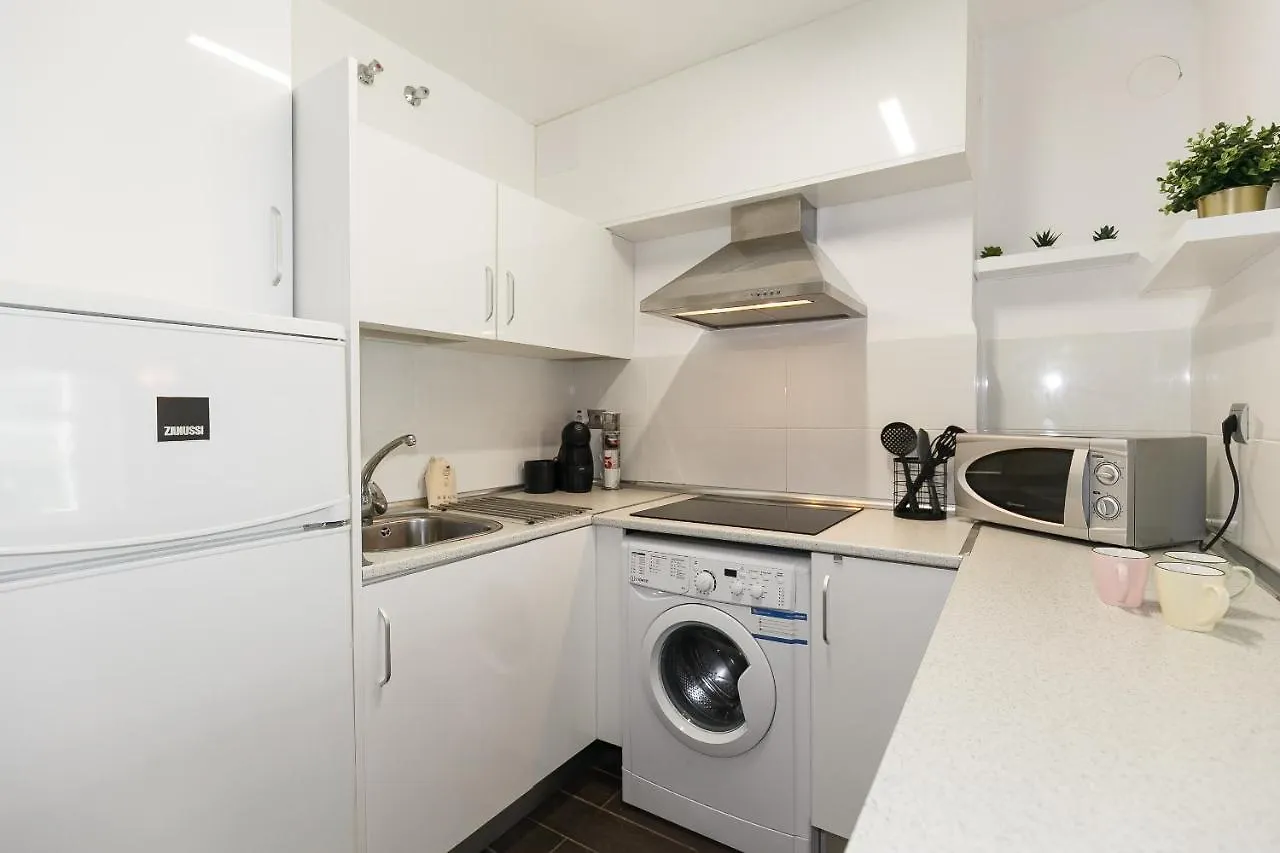 Uhc Michelangelo Apartments Salou