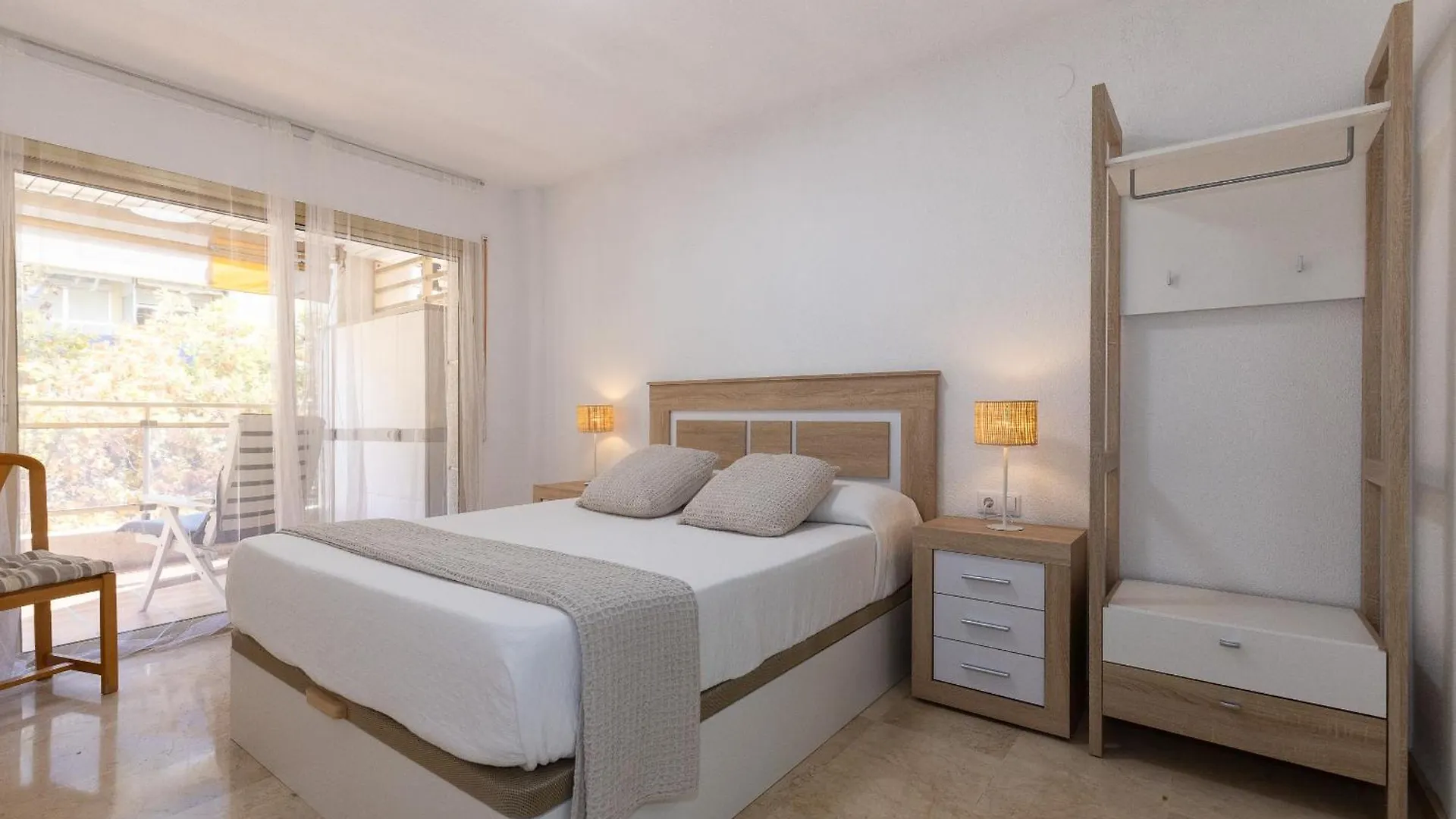 Uhc Michelangelo Apartments Salou