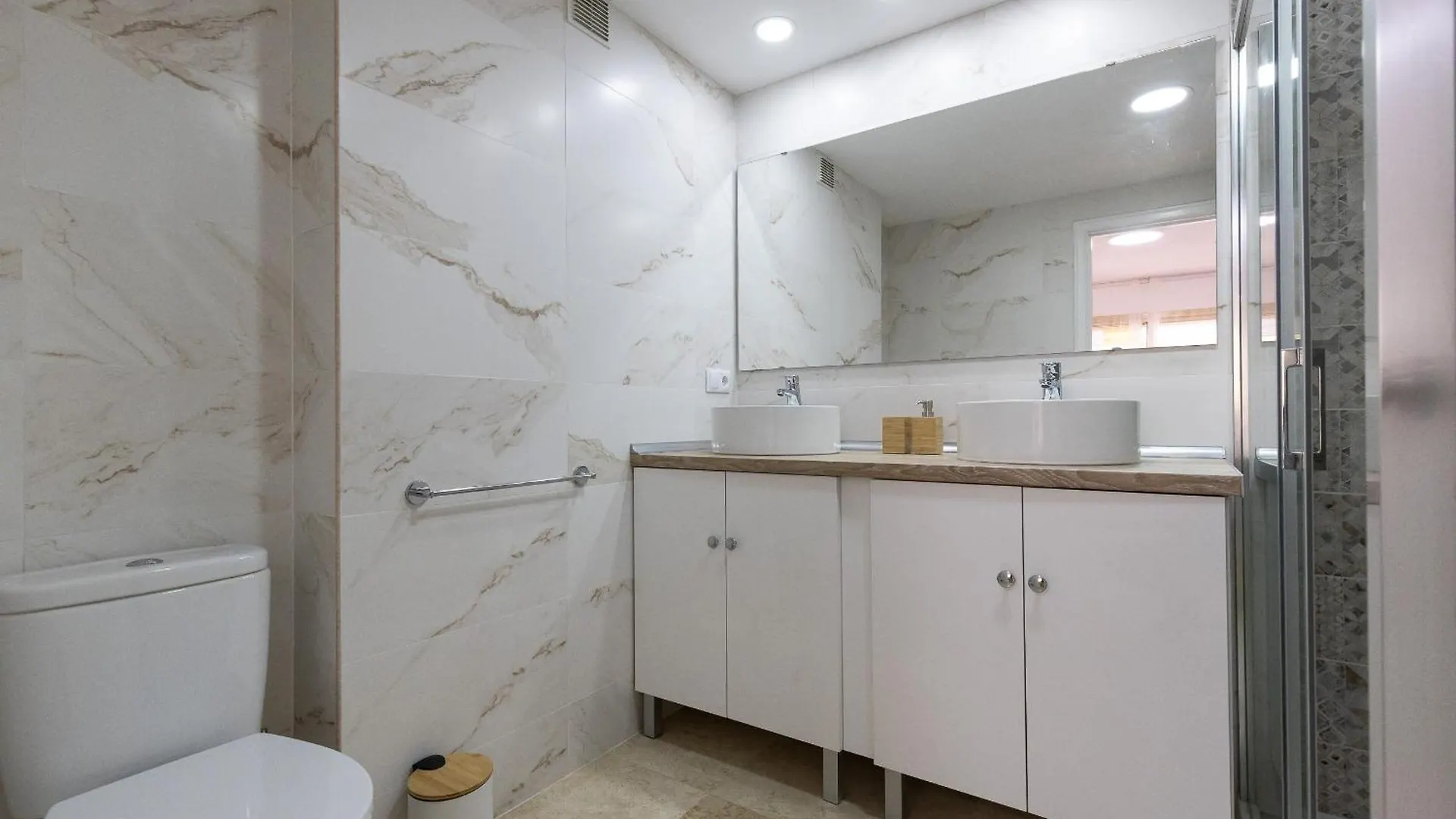Uhc Michelangelo Apartments Salou