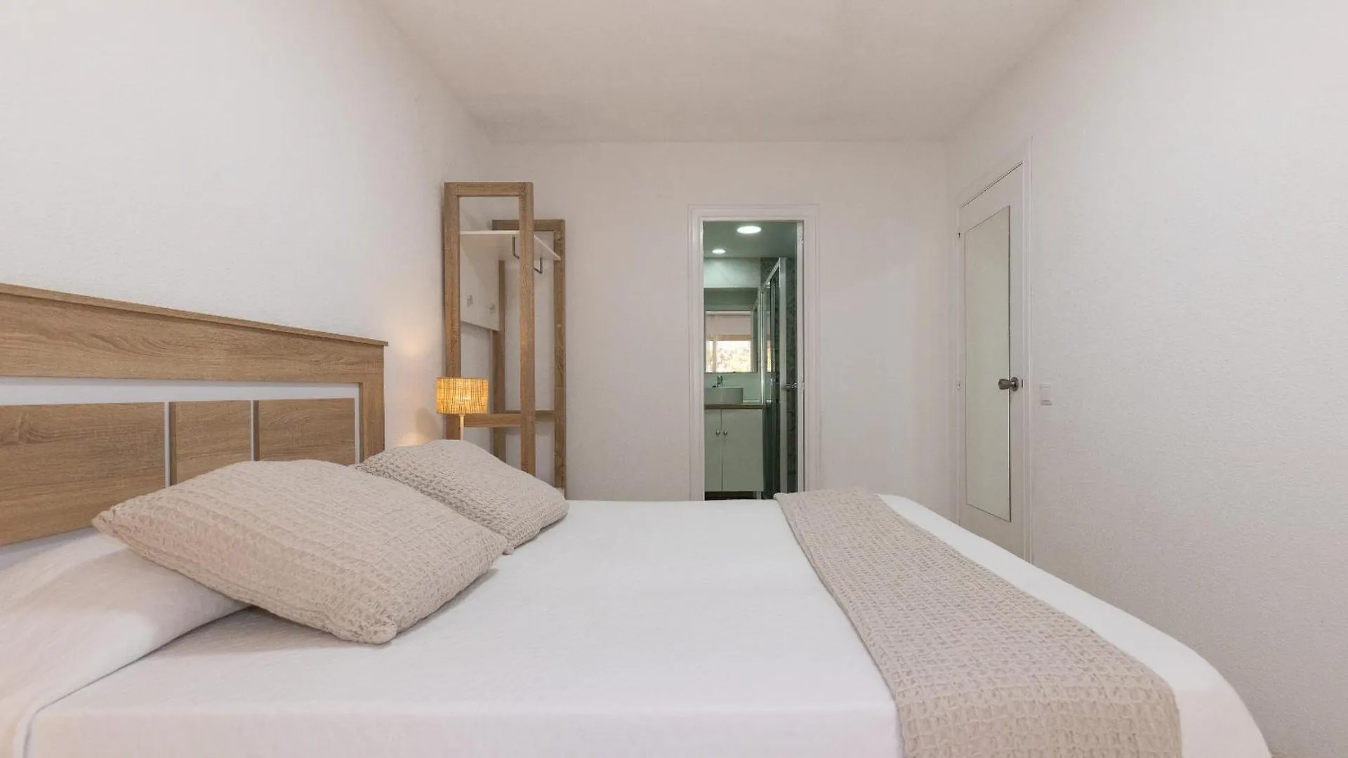 Uhc Michelangelo Apartments Salou Spain