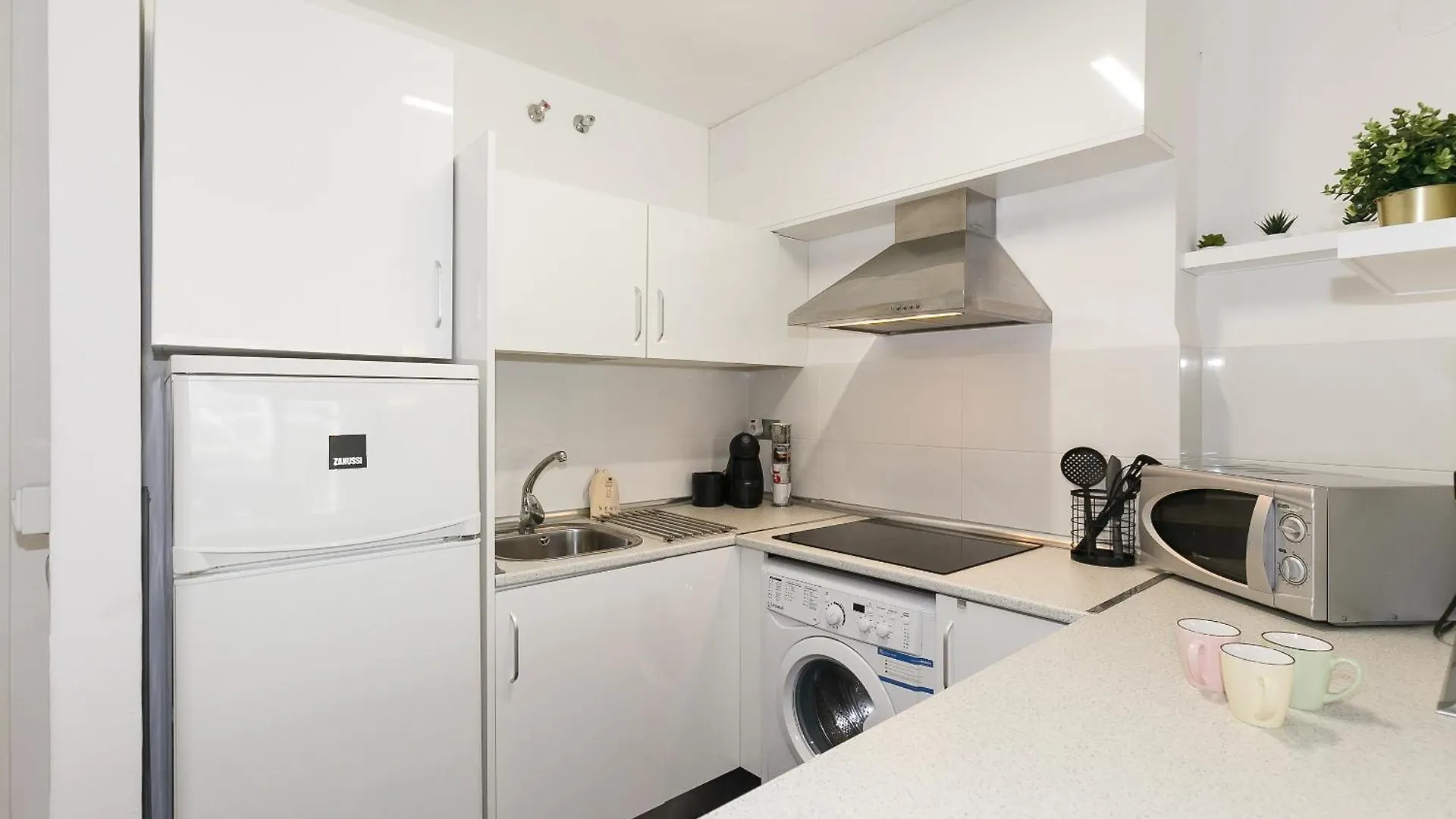 Uhc Michelangelo Apartments Salou